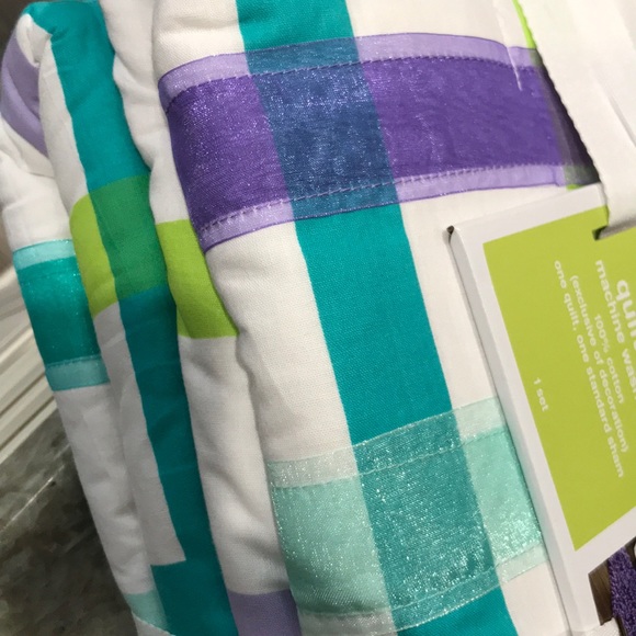 Brand New Circo Quilt Set 2 pc Twin Size Purple